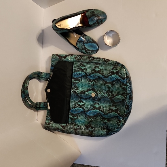 Mossimo 3 Piece Set, Bag, Bracelet. Shoes Size 8. - Picture 3 of 14